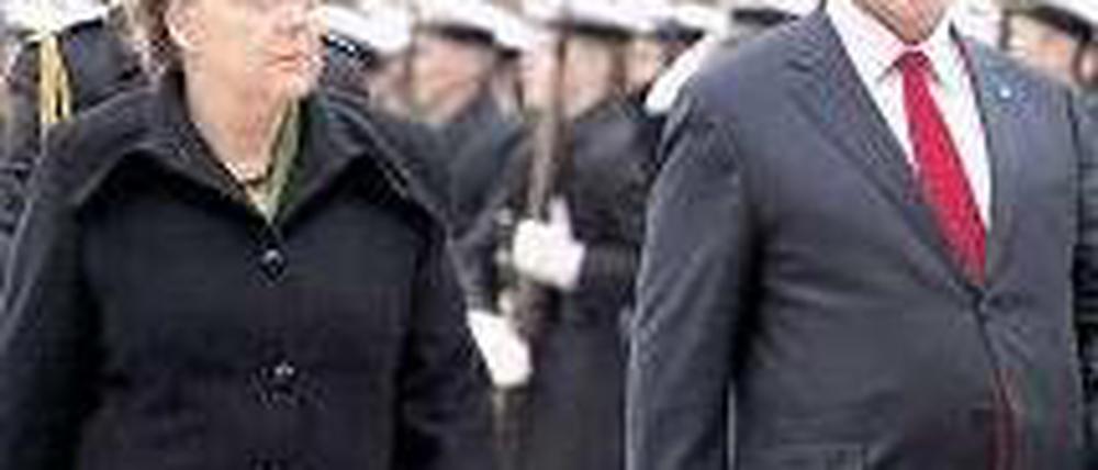 Antrittsbesuch. Angela Merkel empfängt Tunesiens Premier Hamadi Jebali von der islamistischen En-Nahda-Partei.