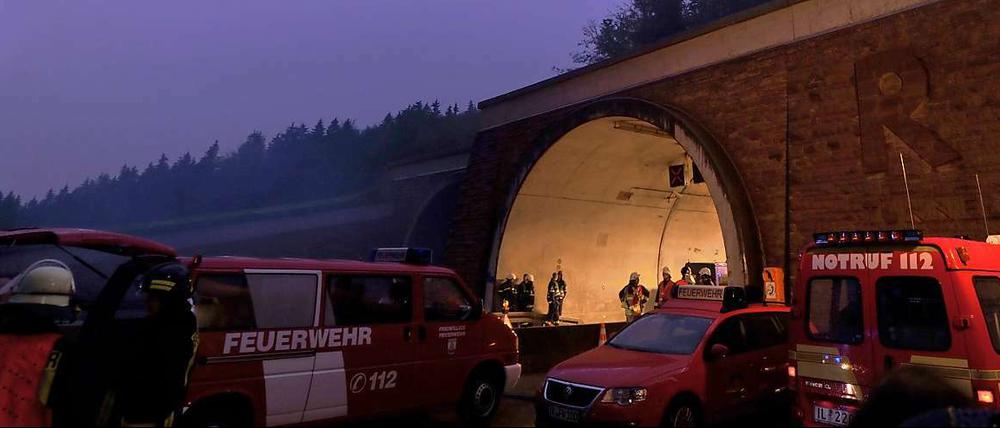 Wenn es blitzt und donnert, hat die Feuerwehr viel zu tun.