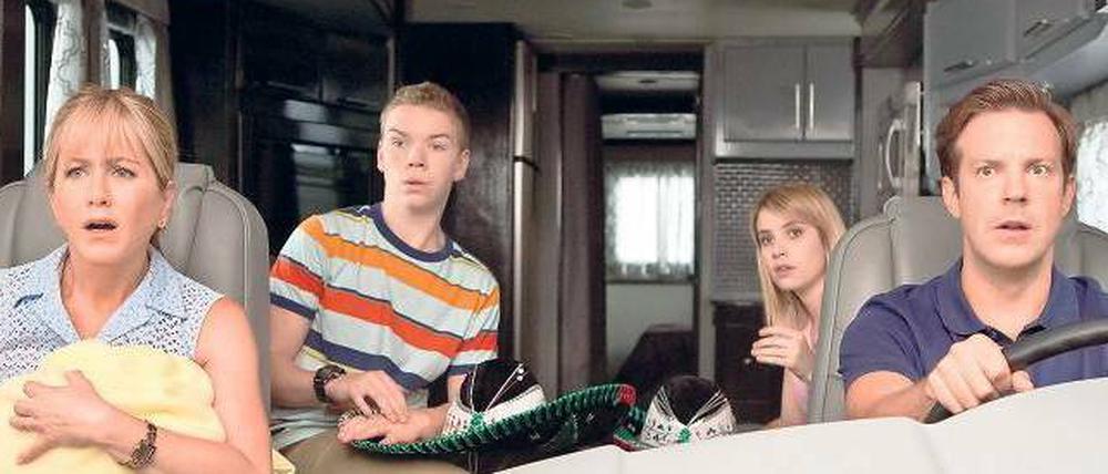 Schrecklich nettes Ehepaar. Jennifer Aniston und Jason Sudeikis (vorne) tun nur so, als ob sie verheiratet wären.