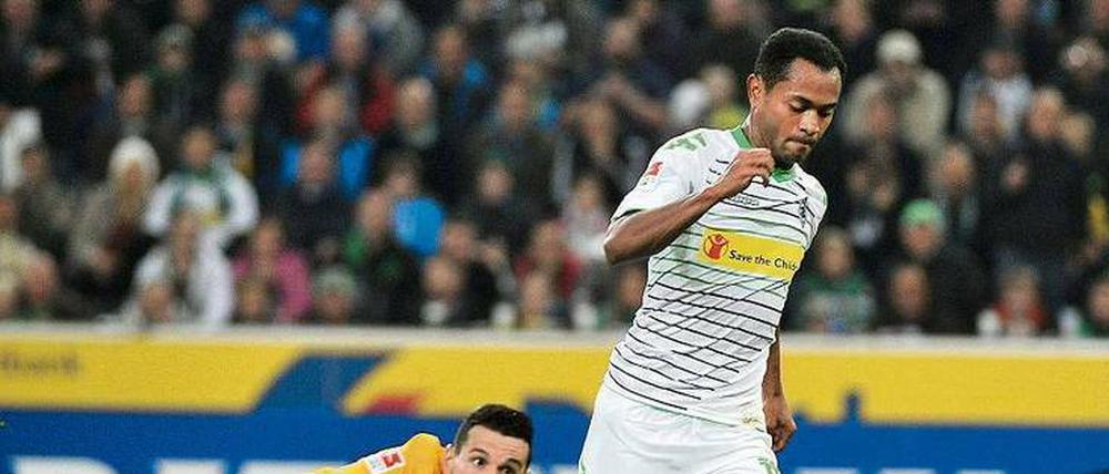 Raffael, 28, spielte von 2008 bis 2012 für Hertha BSC. Nach dem zweiten Abstieg verließ er den Klub und wechselte zu Dynamo Kiew in die Ukraine. Über die Zwischenstation Schalke 04 kam der Brasilianer zu seinem aktuellen Arbeitgeber Borussia Mönchengladbach. In 172 Bundesliga-Spielen erzielte er 40 Tore.
