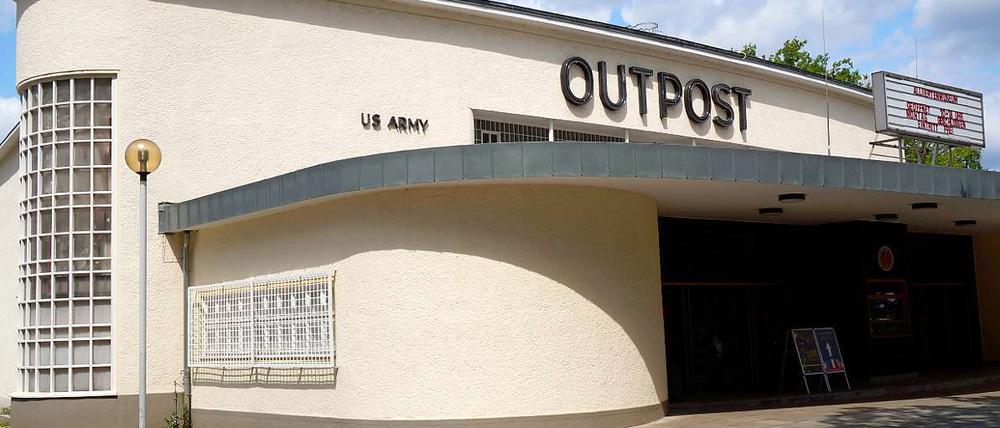Geschwungene Formen. Zum Museum gehört das ehemalige Kino „Outpost“ der US-Armee.