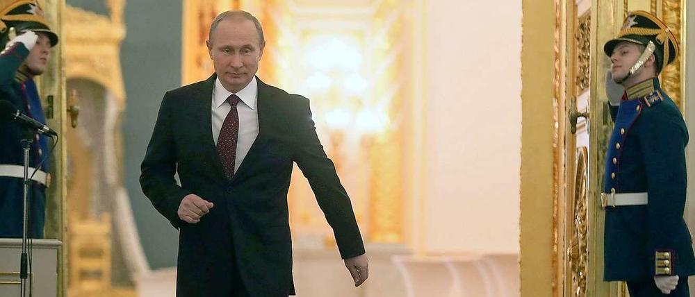 Selbstbewusst: Wladimir Putin wird sich heute Mittag auch offiziell zur Krim äußern.