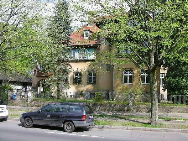 Die heutige Lindenthaler Allee 30