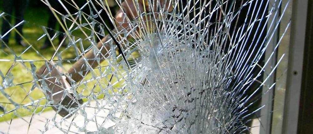 Nicht bruchsicher. Alle dreieinhalb Minuten findet in Deutschland ein Einbruch statt.
