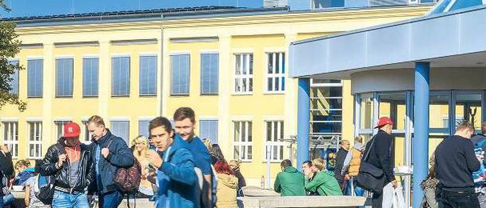 Duales Lernen. BTU-Studierende sollen zwischen forschungs- und anwendungsorientierten Fächern wechseln können.