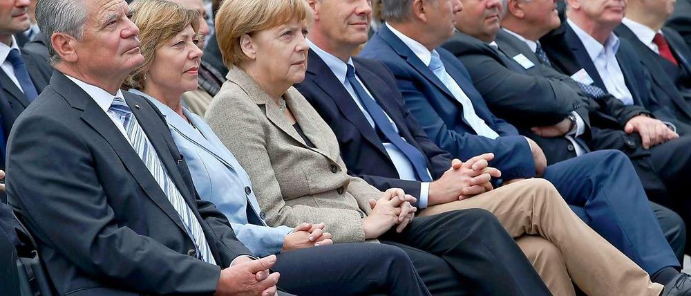 Wieder in der ersten Reihe: Ex-Bundespräsident Wulff bei der Demo gegen Antisemitismus in Berlin.