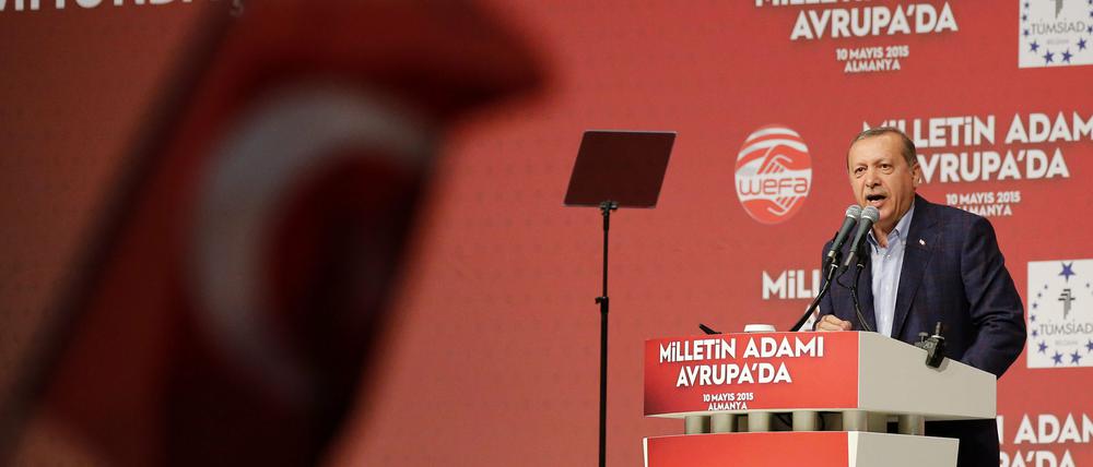 Der türkische Staatspräsident Erdogan hat am 10. Mai auch in Deutschland versucht, AKP-Wähler zu mobilisieren.