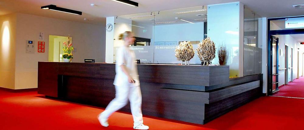 Viele Touristen - oft aus den arabischen Ölstaaten – kommen wegen der Medizin nach Berlin. Wie in der 2011 eröffneten Komfortstation der Vivantes-Klinik in Reinickendorf.