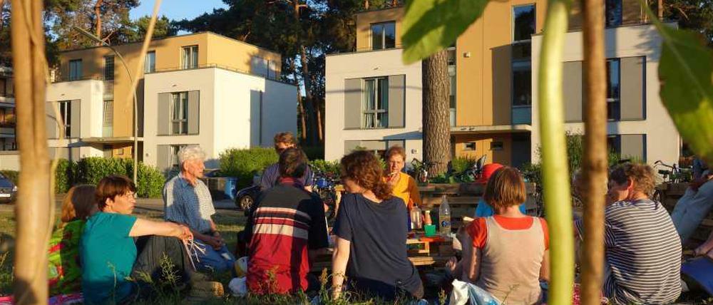 Ihr Wunsch wäre es, bald nicht nur ein paar Beete zu haben, sondern einen ganzen Gemeinschaftsgarten bepflanzen zu dürfen: Die Zehlendorfer Stadtgärtner