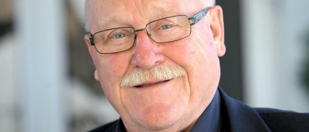 Der Schauspieler Hans Teuscher ist gestorben.