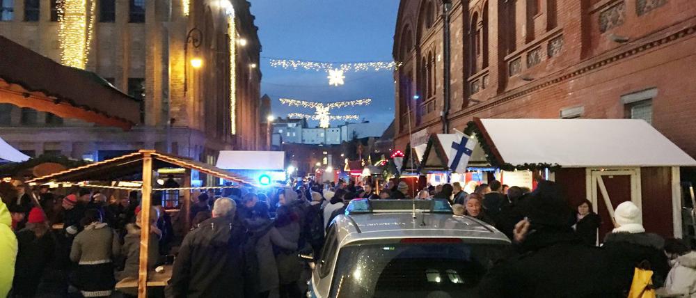 Auf dem Lucia-Weihnachtsmarkt gab es eine Explosion und zwei Leichtverletzte.