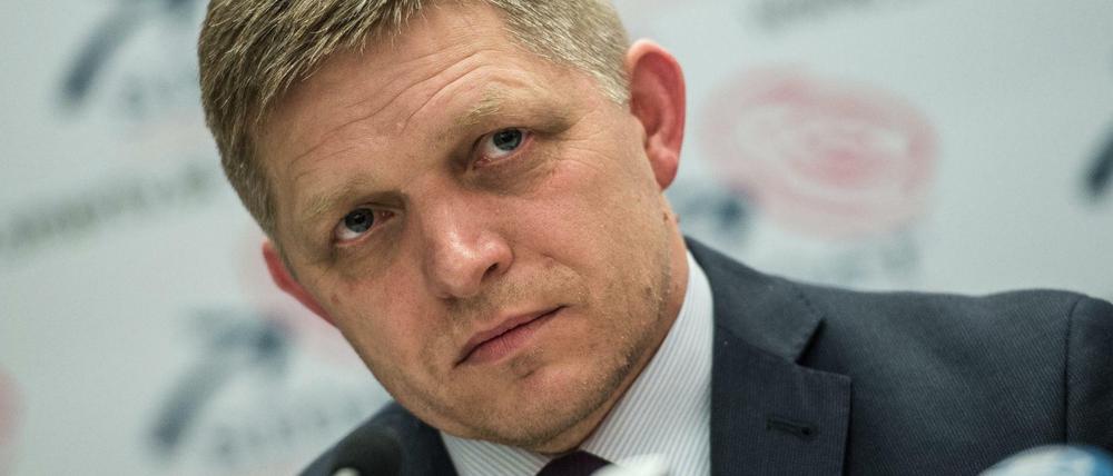 Der amtierende Regierungschef Robert Fico sprach von einem „großen Mischmasch an Parteien“, das den Nationalrat nun unübersichtlich machen werde.
