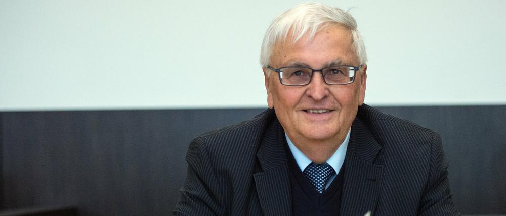 Haste mal nen... Theo Zwanziger. Der kann sich freuen.