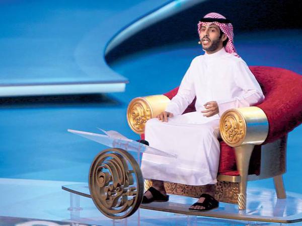 Der Sieger. Rajih al-Hamidani beim Finale von „Million’s Poet“ im Al-Raha Theater von Abu Dhabi am 17. Mai.