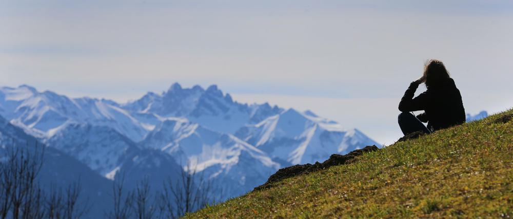 Ein literarischer Rückblick: Heldin Louise wird in den Alpen groß und zieht dann in die Großstadt.