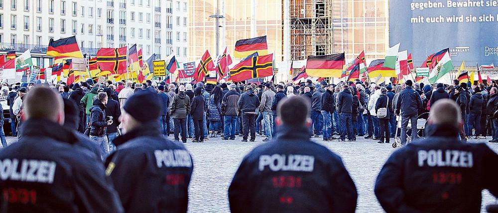 Pegida-Kundgebung im März 2015 in Dresden