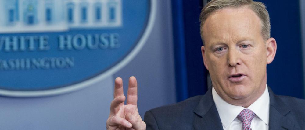 Sean Spicer bei der Pressekonferenz am Montag.