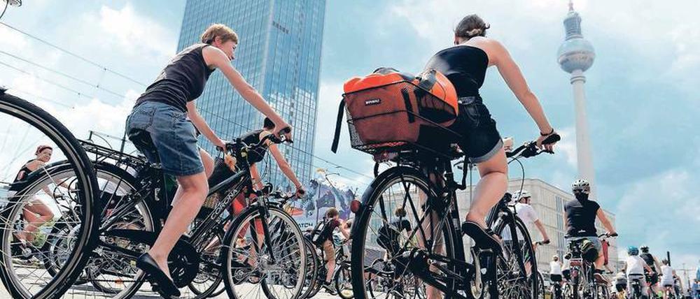 Langer Bremsweg. Wird das geplante Gesetz noch wie vorgesehen im Oktober verabschiedet werden können? Daran gibt es Zweifel.