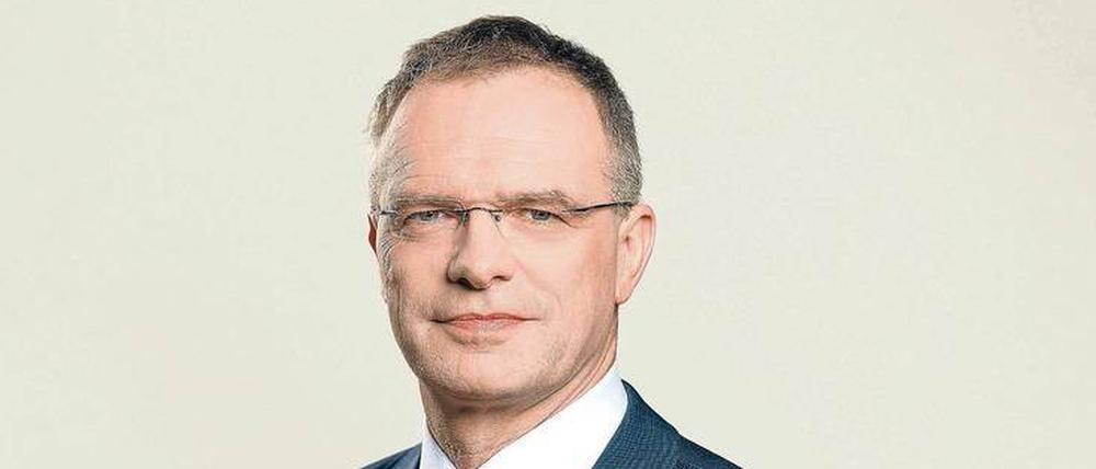 Stefan Raue, trimedialer Chefredakteur des Mitteldeutschen Rundfunks (MDR), ist alleiniger Kandidat für den Intendantenposten beim Deutschlandradio.