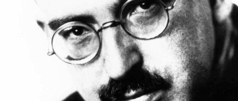 Fasziniert von Katastrophen. In Radiovorträgen brachte Benjamin jugendlichen Hörern das Eisenbahnunglück auf der Tay nahe. Natürlich mit Fontane-Gedicht.