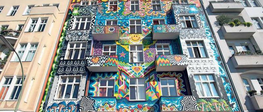 Manche mögen’s bunt. Das Hostel „Happy Go Lucky“ am Stuttgarter Platz.
