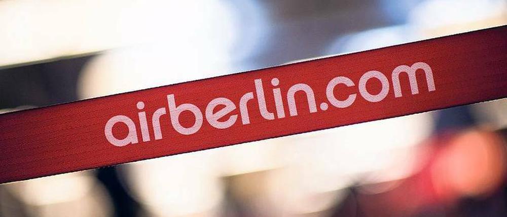Der Flugbetrieb läuft verlässlich, heißt es bei Air Berlin. Nach Daten des Internetportals Flightright hat sich die Zahl der Flugausfälle nach der Insolvenz aber massiv erhöht.