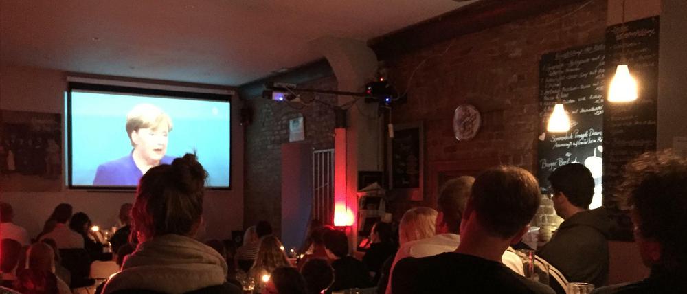 Public Viewing im Café Rizz
