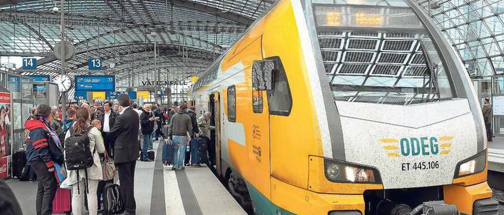 Privatzug. Die Ostdeutsche Eisenbahn (Odeg) macht der Deutschen Bahn seit 2002 Konkurrenz.
