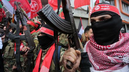 Militante Palästinenser der Volksfront für die Befreiung Palästinas (PFLP) am Donnerstag bei einer Demonstration in Gaza.