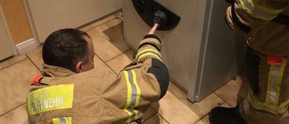Tresor öffnen ist ein ungewöhnlicher Einsatz für die Feuerwehr.