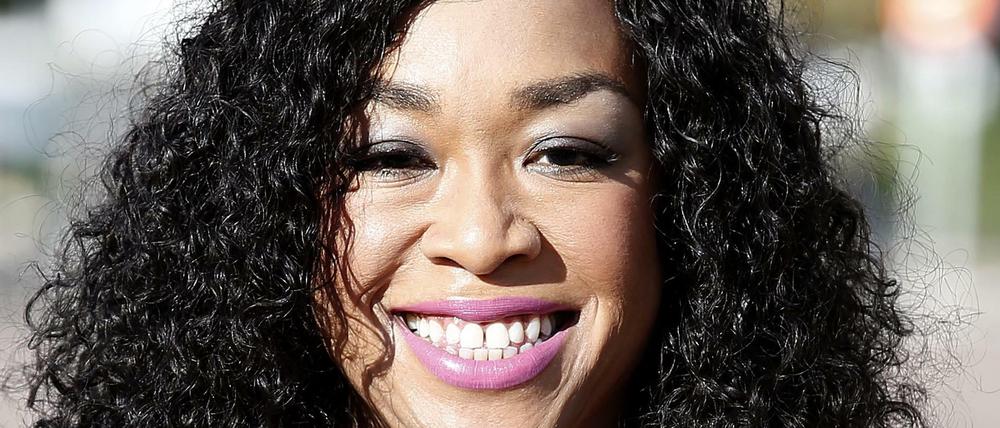 Produzentin Shonda Rhimes engagiert sich für die Initiative Time's Up.