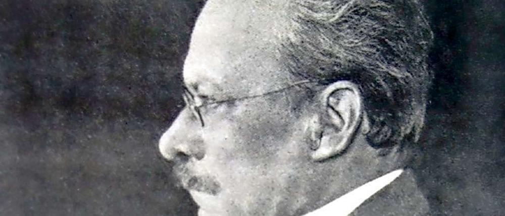 Adolf Miethe (1882-1927).