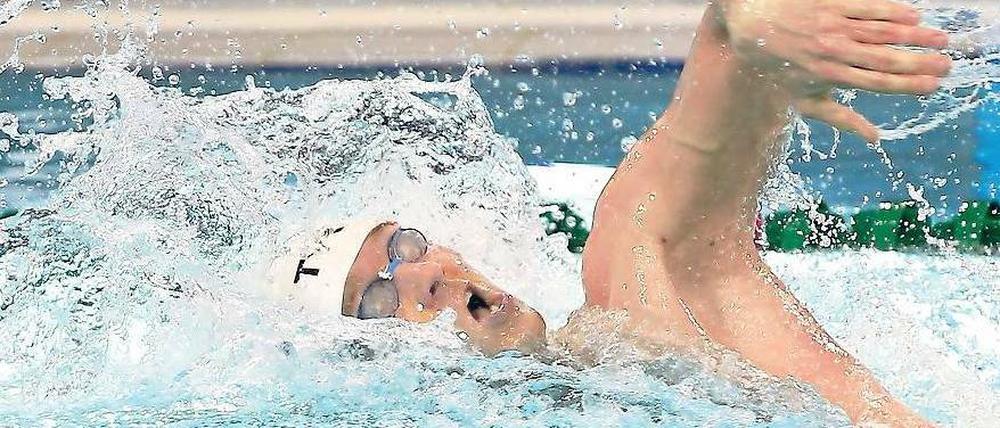 Vom Rand an die Spitze. Paul Biedermann versteckte sich ganz außen auf Bahn acht und überraschte die Favoriten. Foto: dpa
