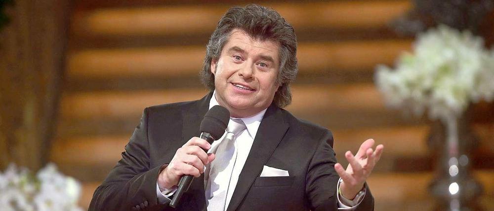 Servus, Adieu, Auf Wiedersehen. Nach neun Jahren "Musikantenstadl" muss Andy Borg den Hut nehmen.