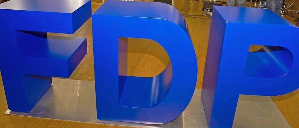 Die Medien sollen Schuld an der Krise der FDP sein, sagt der liberale Bundestagsabgeordnete Joachim Günther.