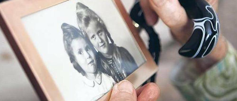 Spuren der Kindheit. Je weiter Erinnerungen zurückliegen, umso eher bleiben sie vielen Alzheimer-Kranken haften.