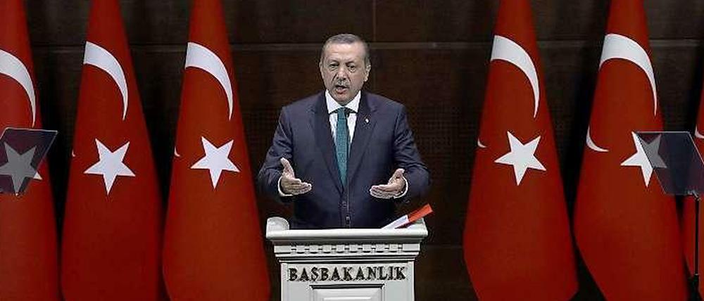 Premier mit Prämisse: Erdogan wandelt den Säkularstaat Türkei