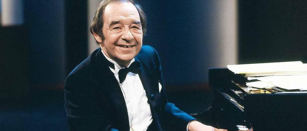 Der Mann am Klavier: Paul Kuhn in der Fernsehshow "Willkommen im Club", Mitte der achtziger Jahre.