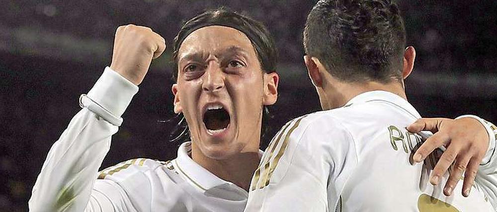 Umgerechnet rund 50 Millionen Euro hat Arsenal zudem noch nie für einen Spieler ausgegeben.