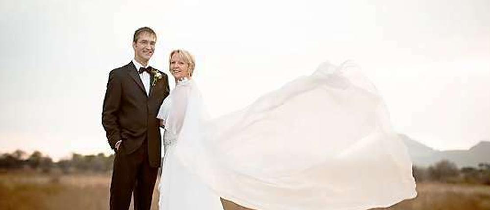 Ihr Hochzeitsfoto veröffentlichte Hannelore Kraft nach der kirchlichen Hochzeit auf Twitter.
