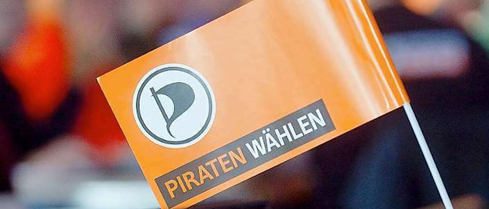 Die Umfragewerte der Piraten sinken. Das soll die Parteimitglieder motivieren.