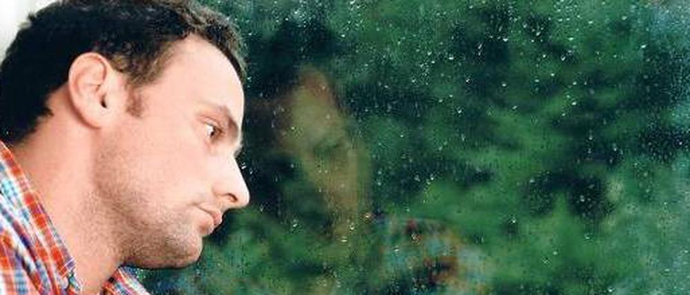 Düstere Gedanken. Wer wegen einer Depression zum Psychotherapeuten geht, muss auch über sein Umfeld nachdenken. Das kann ihn zwischenzeitlich noch depressiver machen.