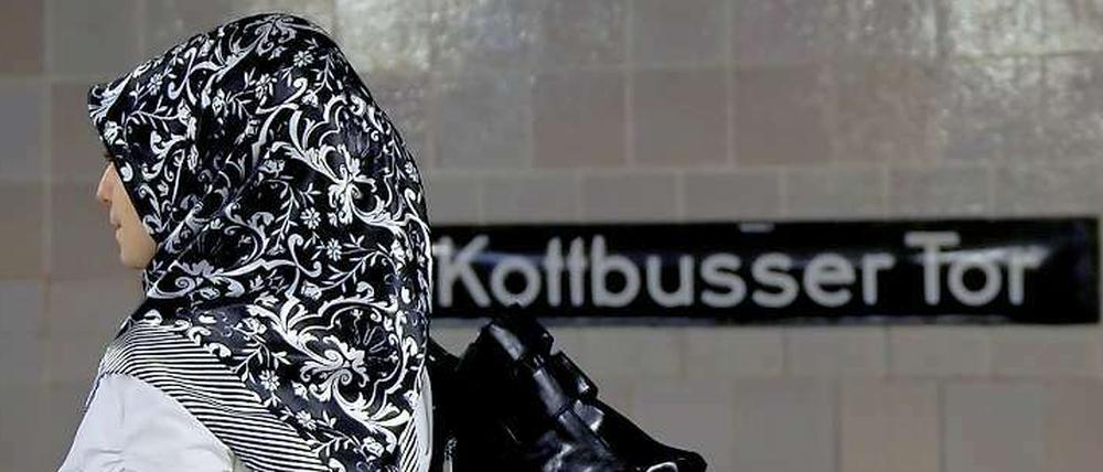 Ein Kopftuch ist bei vielen jungen Muslima modisches Accessoire.