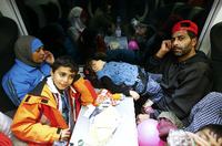 Mehr als 2000 weitere Flüchtlinge unterwegs nach Österreich