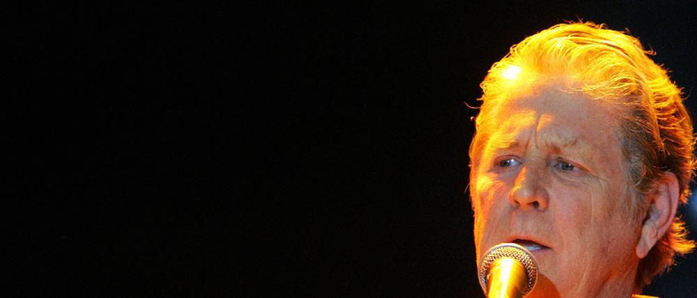 Beach Boys Mitglied Brian Wilson singt im Tempodrom