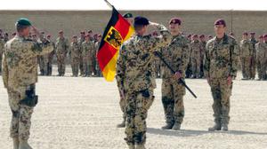 Deutsche 2009 im Afghanistan-Einsatz - bisher sind etwa 230.000 Soldatinnen und Soldaten mit der Bundeswehr im Ausland gewesen.