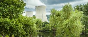 Französisches Atomkraftwerk Chooz: Die Atomsicherheitsbehörde ASN fordert bereits, Reaktoren gegen den drohenden Wassermangel im Sommer zu wappnen.