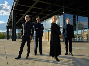 Das Quartett SDLW, von links: Christopher Dell, Jonas Westergaard, Tamara Stefanovich, Christian Lillinger.