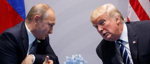 Beim G20-Gipfel in Hamburg 2017: Wladimir Putin (l.), Präsident von Russland, und Donald Trump, Präsident der USA.