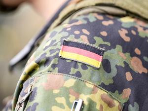 Eine Uniform eines Bundeswehrsoldaten.